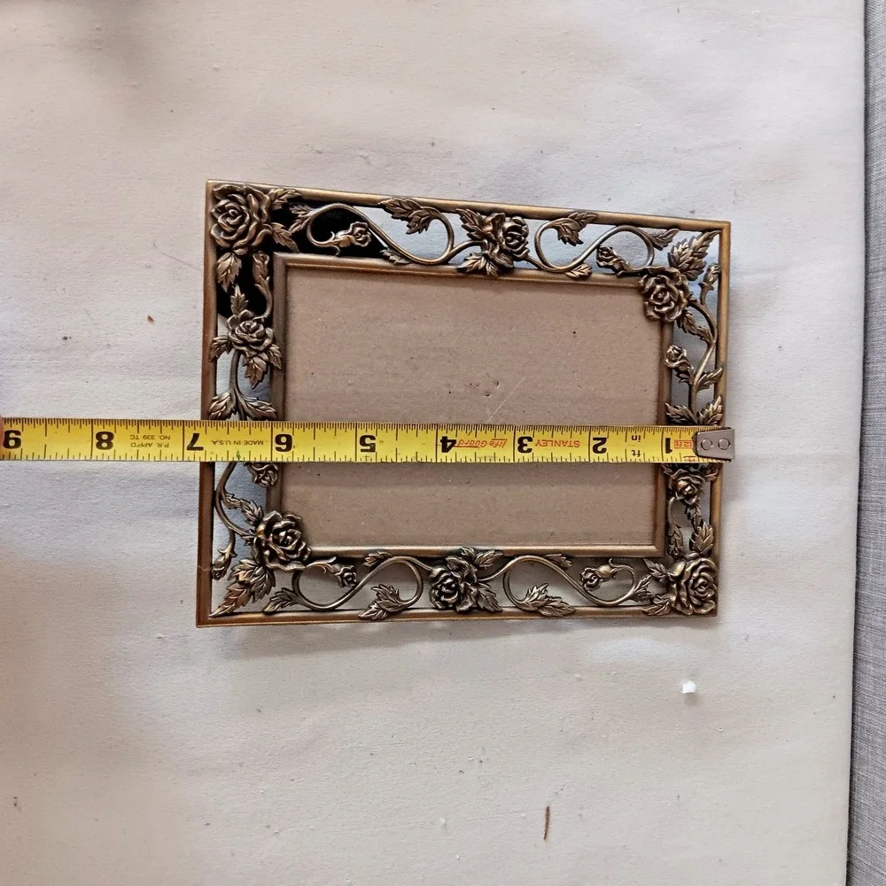 Vintage Ornate Brass Tone Metal Rose‎ Floral Picture Frame 3.5x5  Cottagecore